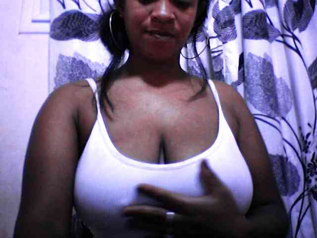 silviaLaBombe webcam