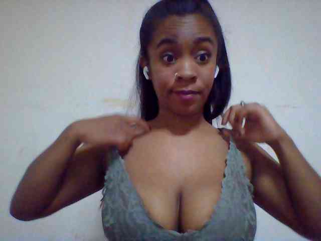 Mayrah webcam