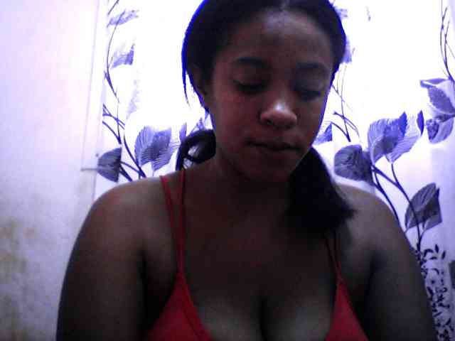 silviaLaBombe webcam