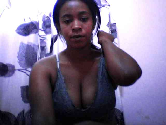 silviaLaBombe webcam
