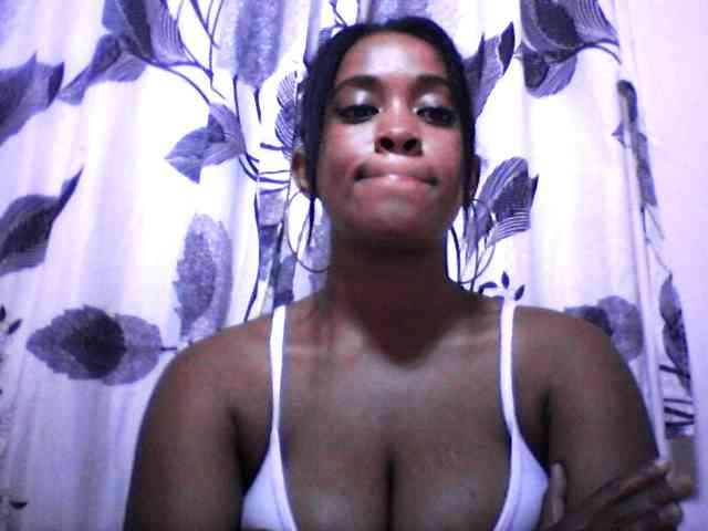 silviaLaBombe webcam