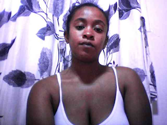 silviaLaBombe webcam