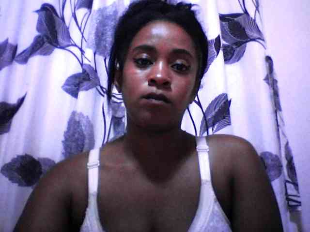 silviaLaBombe webcam