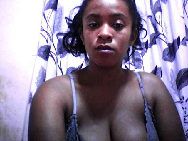 silviaLaBombe webcam