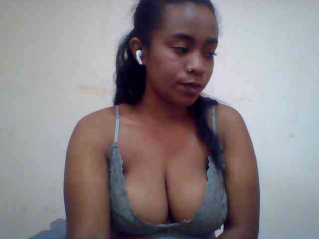 Mayrah webcam