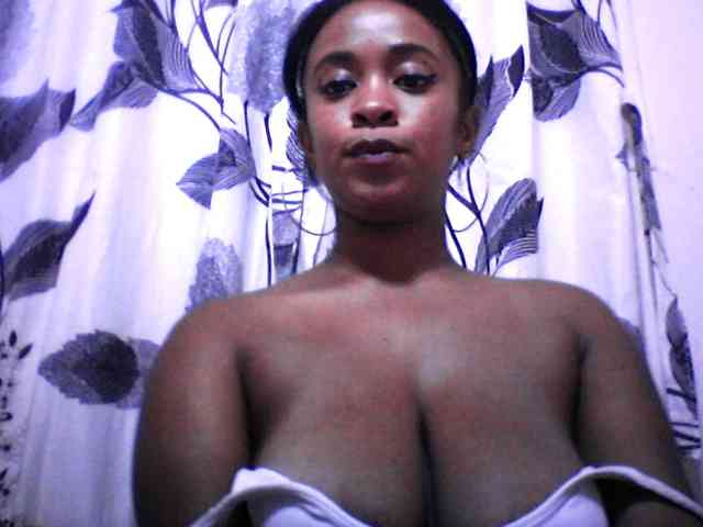 silviaLaBombe webcam