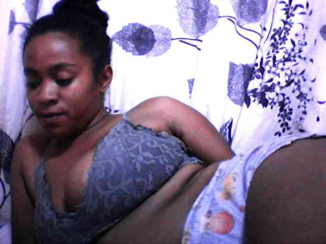 silviaLaBombe webcam
