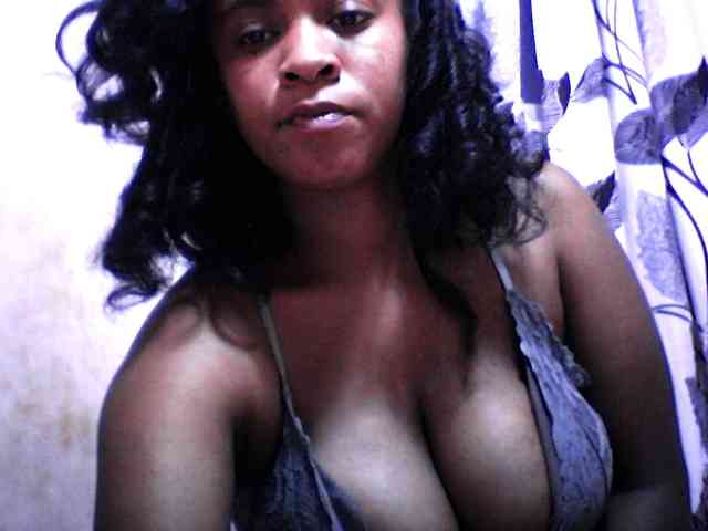 silviaLaBombe webcam