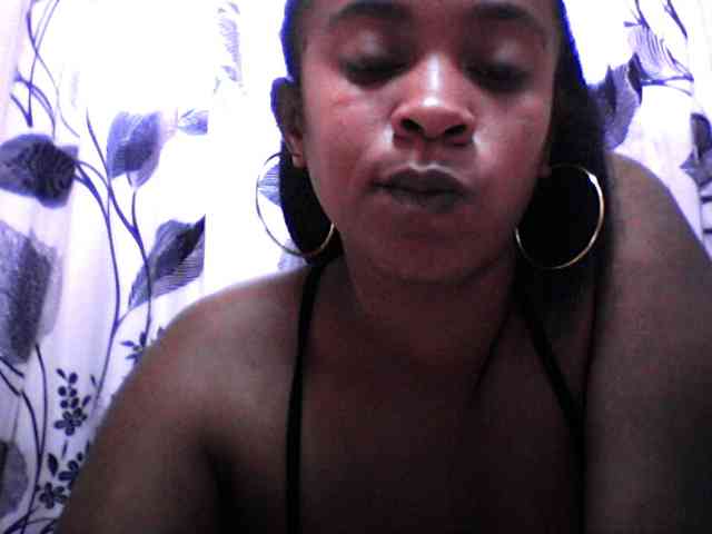 silviaLaBombe webcam