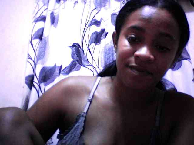 Modèle: silviaLaBombe