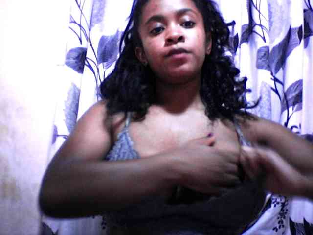 silviaLaBombe webcam