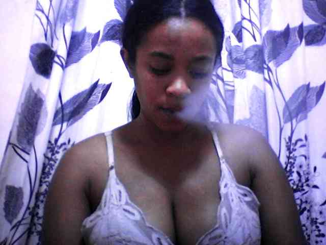 Modèle: silviaLaBombe