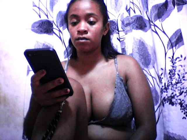 silviaLaBombe webcam