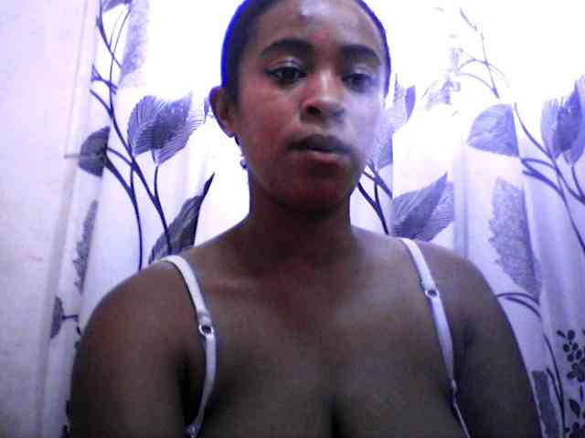 silviaLaBombe webcam