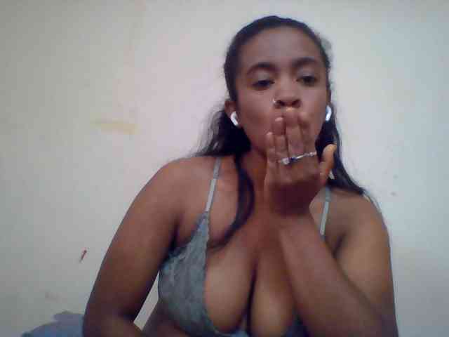 Mayrah webcam