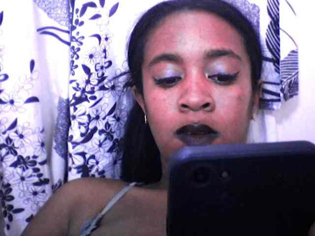 silviaLaBombe Live Webcam on BongaCams