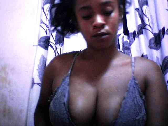 silviaLaBombe webcam