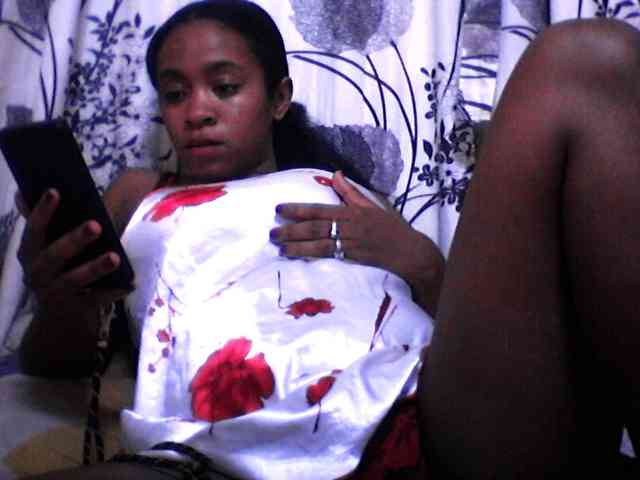 silviaLaBombe webcam