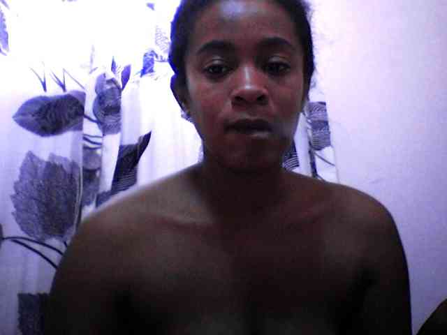 silviaLaBombe webcam