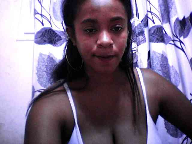 silviaLaBombe webcam