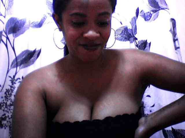 silviaLaBombe webcam