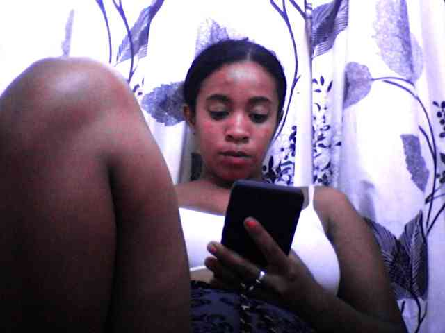 silviaLaBombe webcam