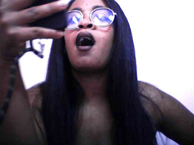 Mayrah webcam