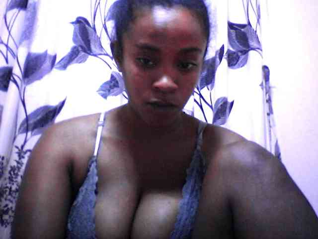 silviaLaBombe webcam
