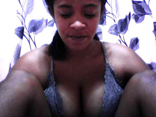 silviaLaBombe webcam