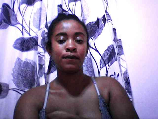 silviaLaBombe webcam