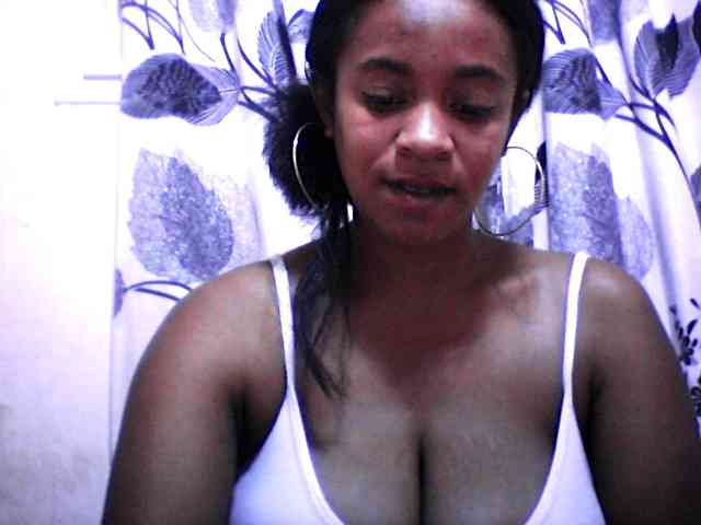 silviaLaBombe webcam