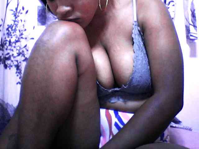 silviaLaBombe webcam