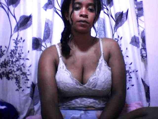 silviaLaBombe webcam