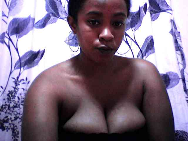 silviaLaBombe webcam