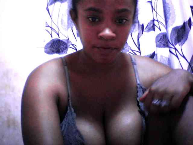 silviaLaBombe webcam