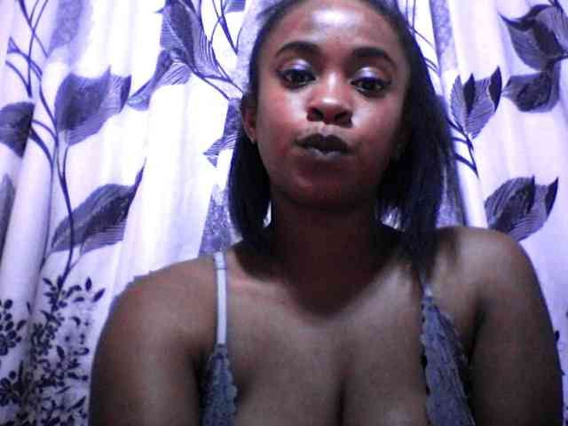 silviaLaBombe webcam