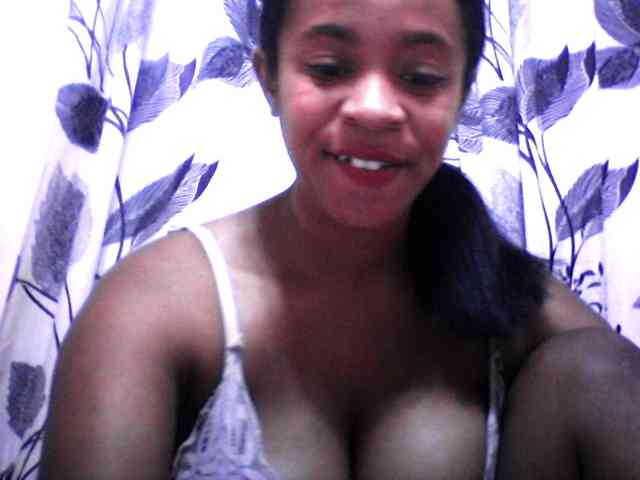 silviaLaBombe webcam