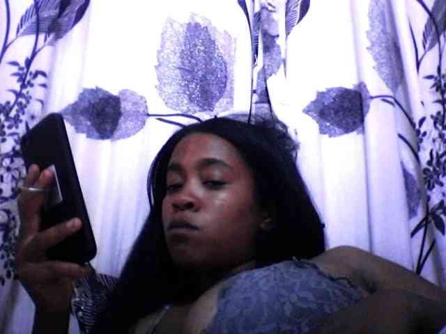 silviaLaBombe webcam