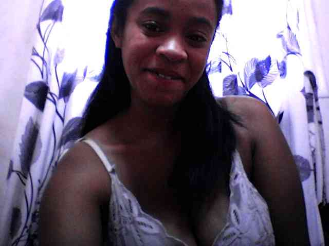 silviaLaBombe webcam