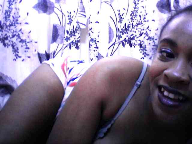 silviaLaBombe webcam
