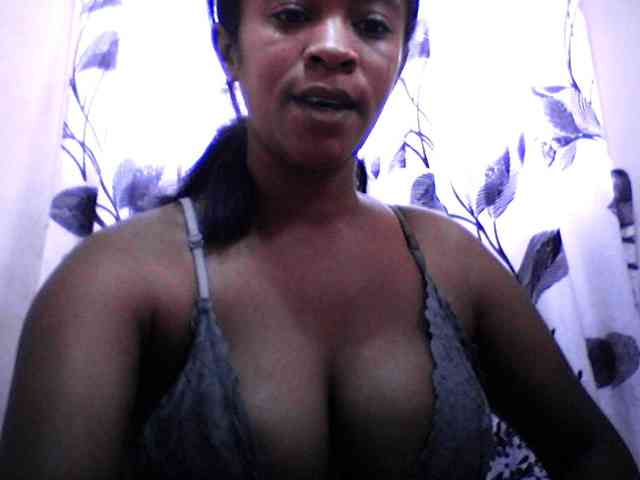 silviaLaBombe webcam