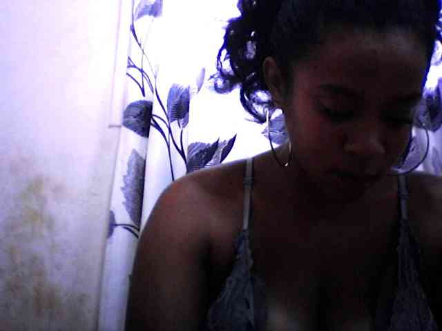 silviaLaBombe webcam