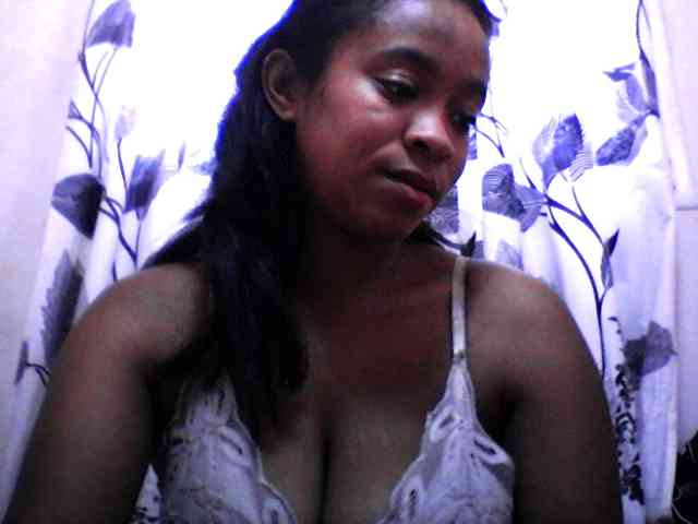 silviaLaBombe webcam