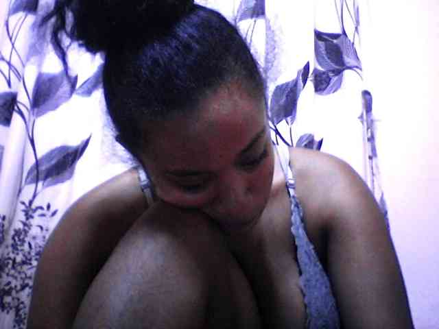 silviaLaBombe webcam