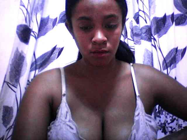 Modèle: silviaLaBombe