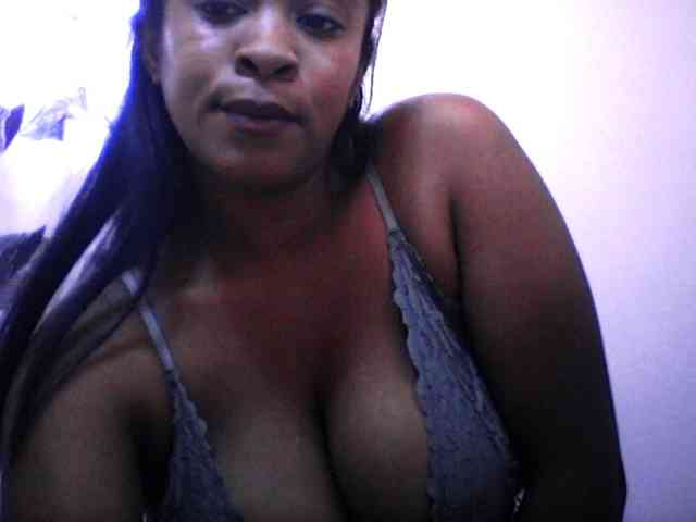 silviaLaBombe silviaLaBombe