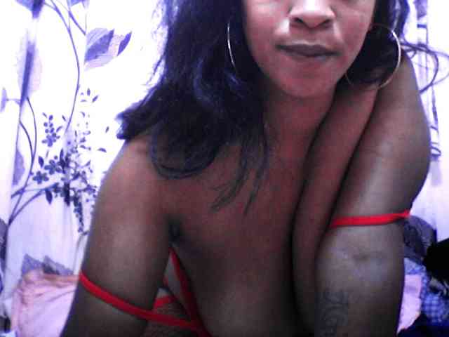 silviaLaBombe webcam
