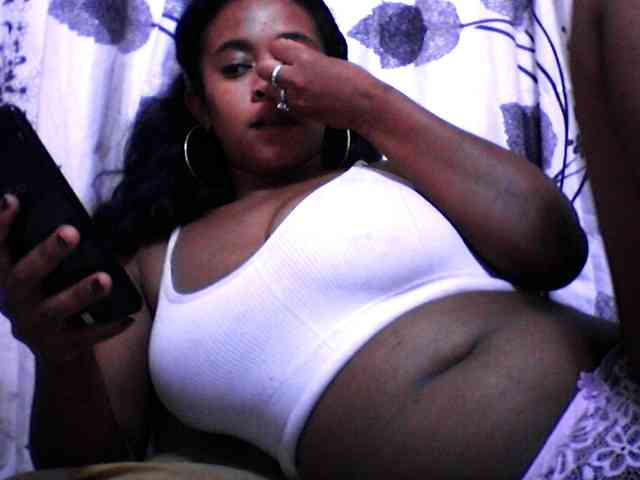 silviaLaBombe webcam