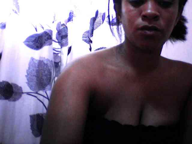 silviaLaBombe webcam