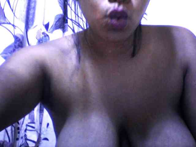 Mayrah webcam